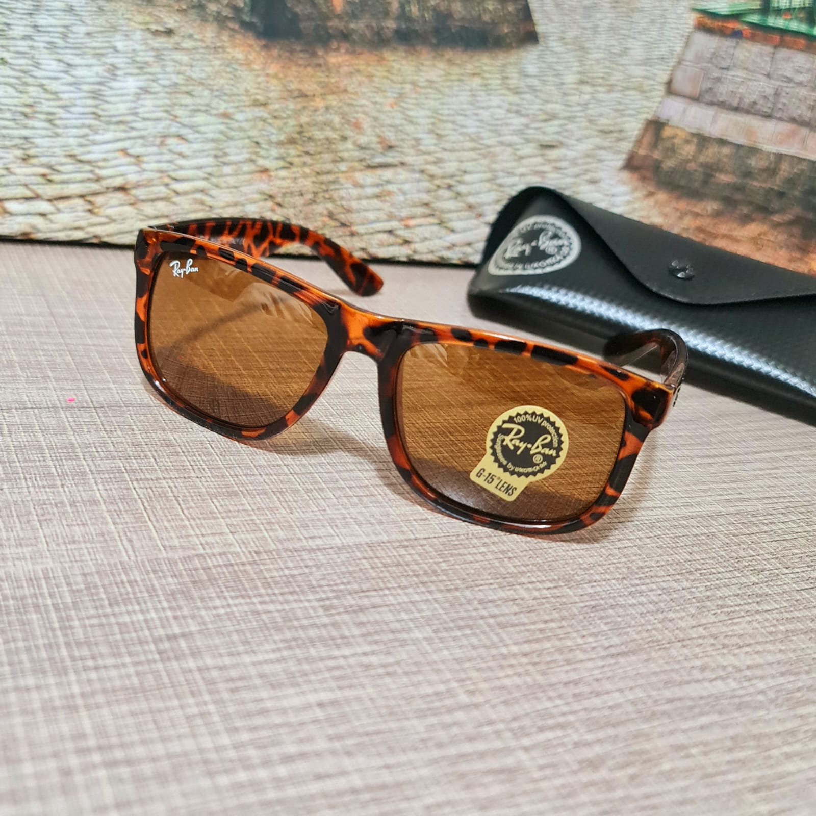 Sunglass